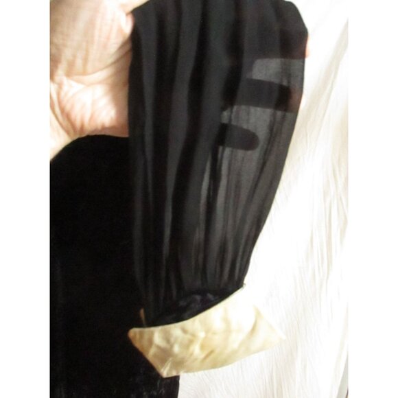 Vintage Women's Dress 6 1960's Crushed Velvet Sheer Sleeve Mod Funeral Veruca S - Picture 5 of 16